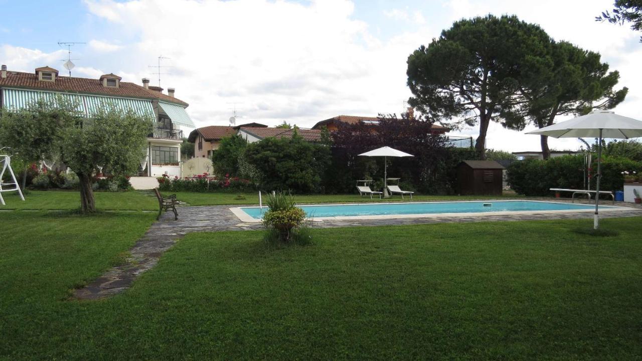 Bed and Breakfast Il Gelso Di Barcuzzi à Lonato Extérieur photo