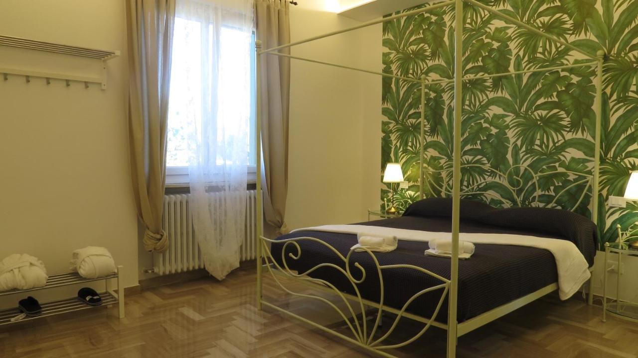 Bed and Breakfast Il Gelso Di Barcuzzi à Lonato Extérieur photo
