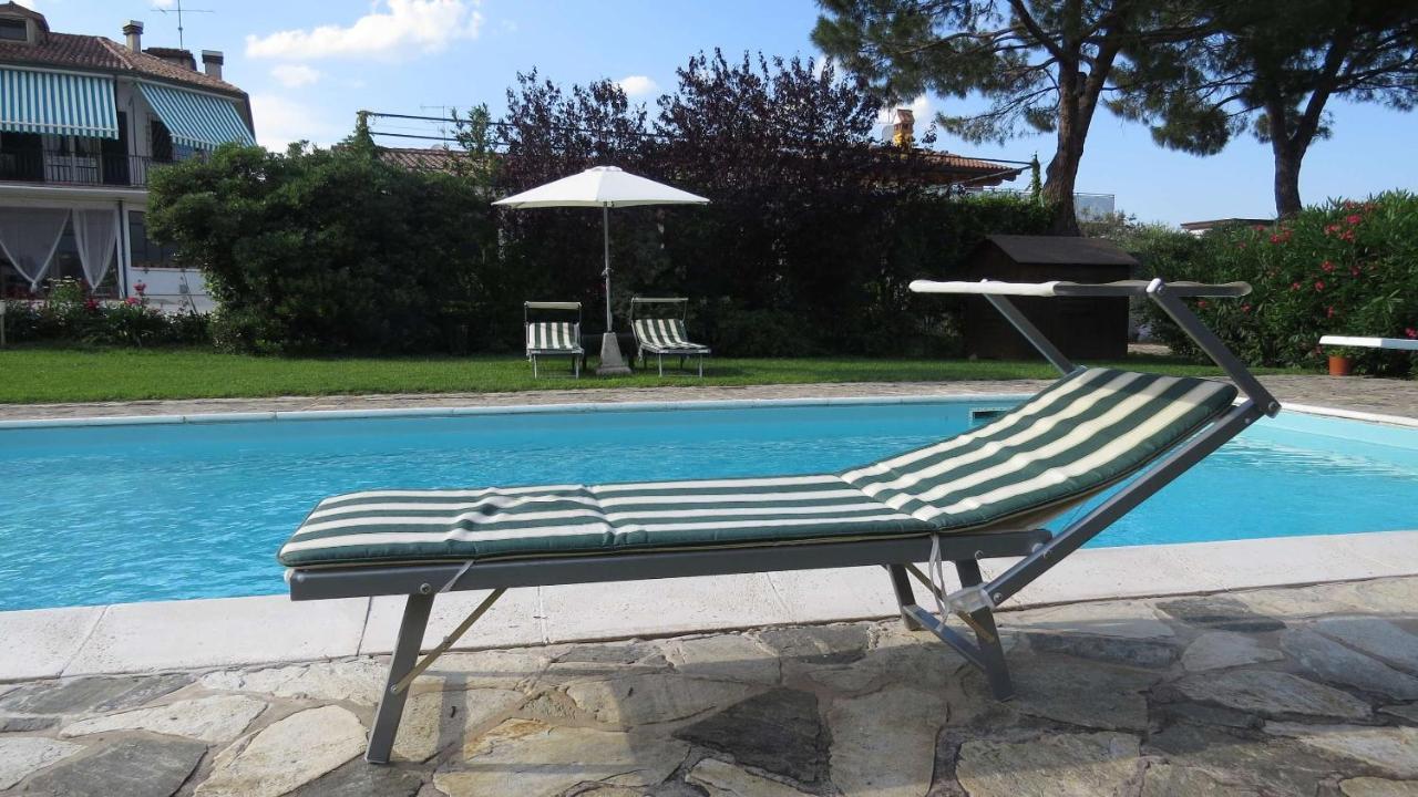 Bed and Breakfast Il Gelso Di Barcuzzi à Lonato Extérieur photo