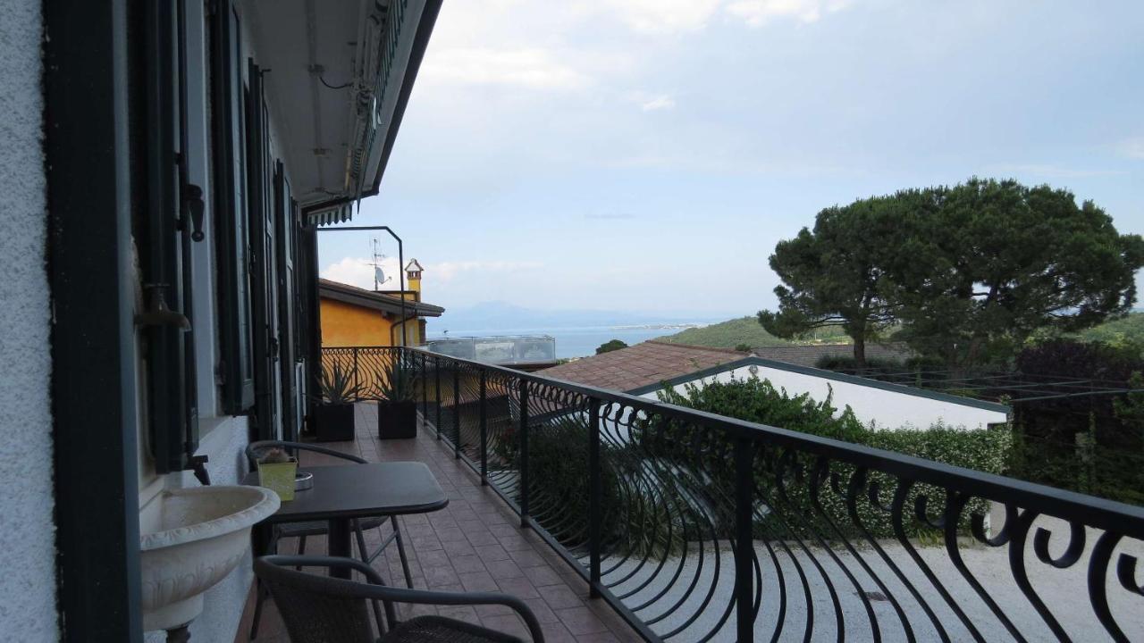 Bed and Breakfast Il Gelso Di Barcuzzi à Lonato Extérieur photo