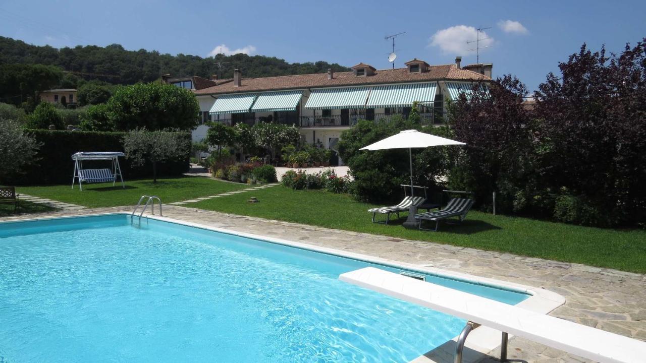 Bed and Breakfast Il Gelso Di Barcuzzi à Lonato Extérieur photo