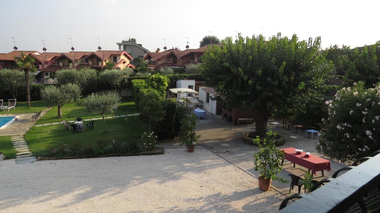 Bed and Breakfast Il Gelso Di Barcuzzi à Lonato Extérieur photo